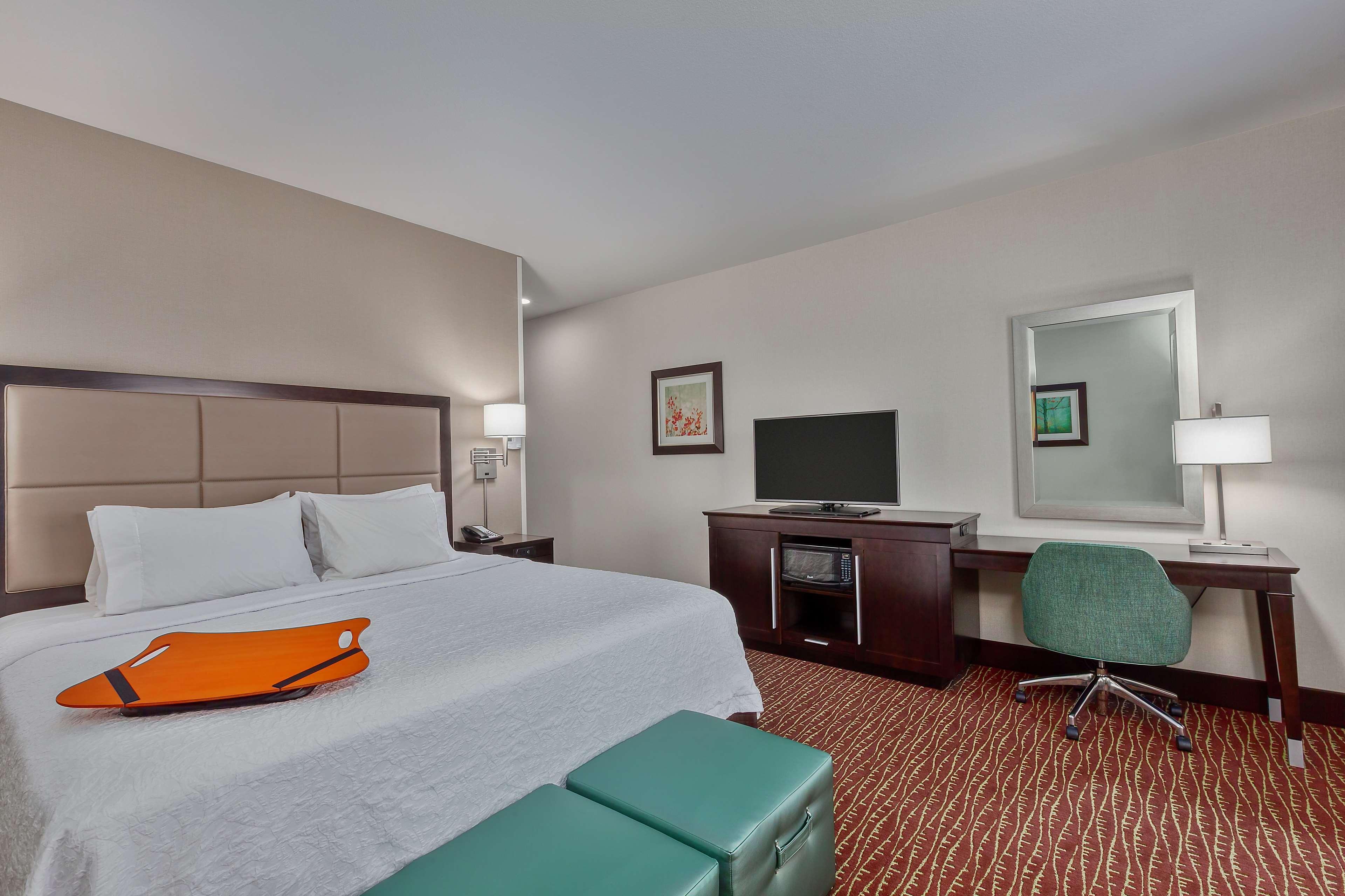 Hampton Inn & Suites Bend Exterior foto